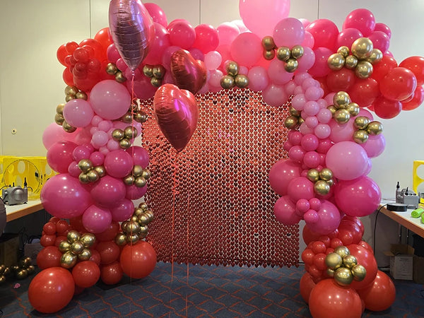 Organic balloon garland